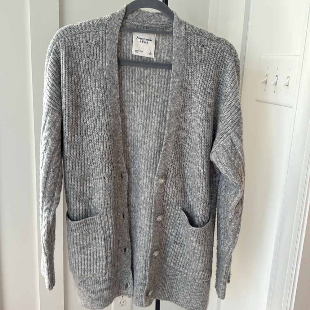 Abercrombie & Fitch Gray Cardigan Sweater Size S